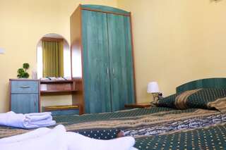 Гостевой дом Guest House Hayloft Банско Двухместный номер с 2 отдельными кроватями-2